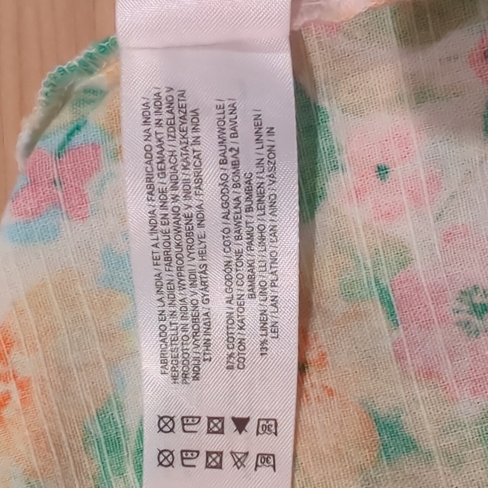 Primark puffy sleeve floral blouse US size 14 - Picture 4 of 4